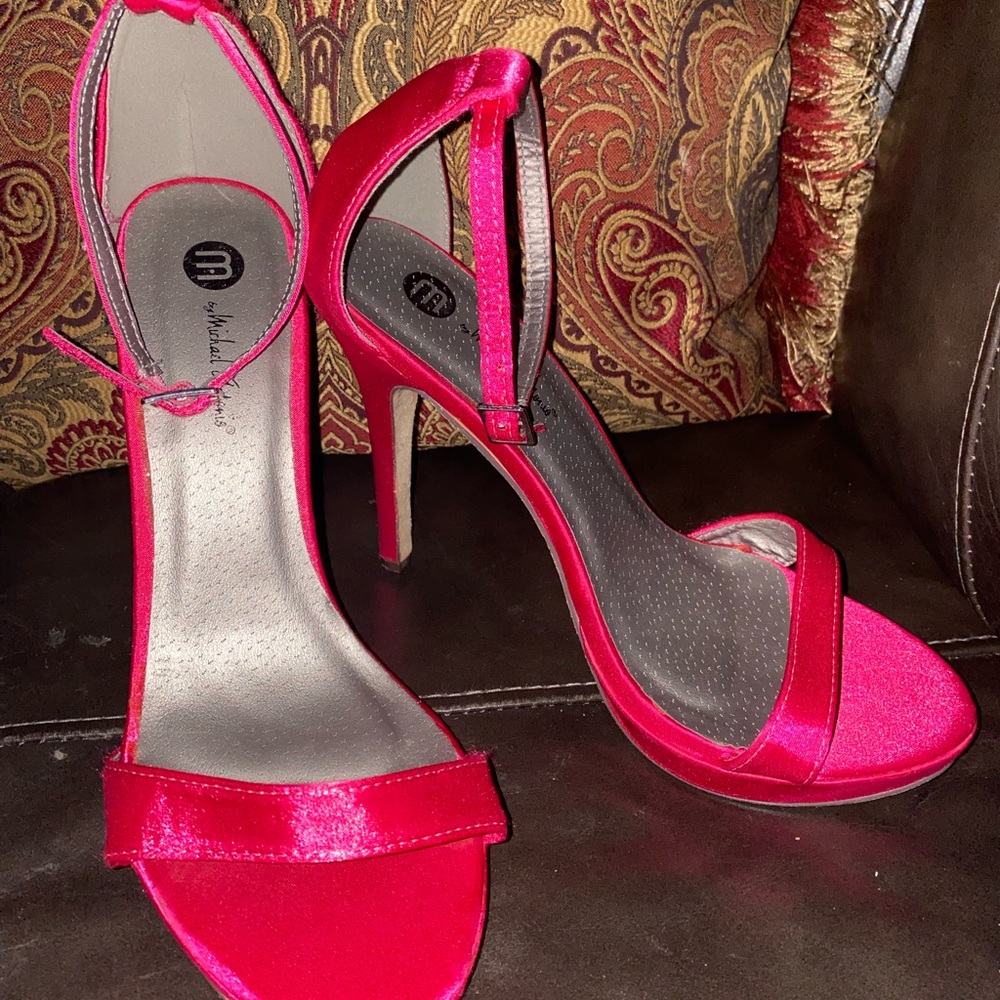 Pink Michael Antonio size 8 Heels